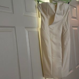 White Bebe dress with a tailored fit